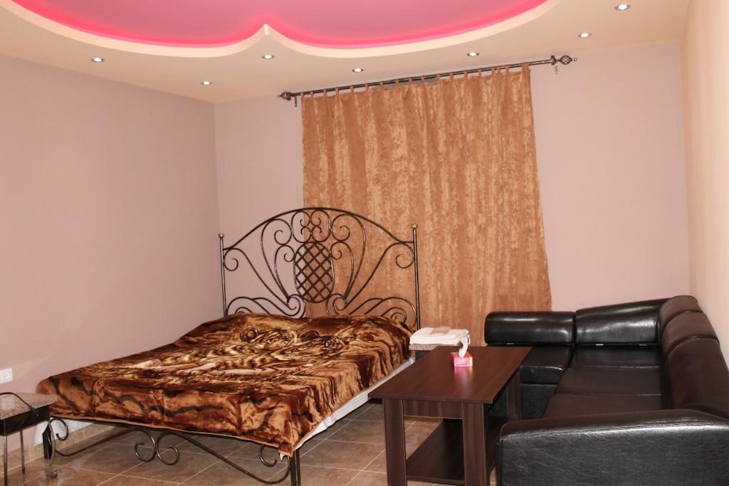 Princ Plaza Hotel Erevan Cameră foto